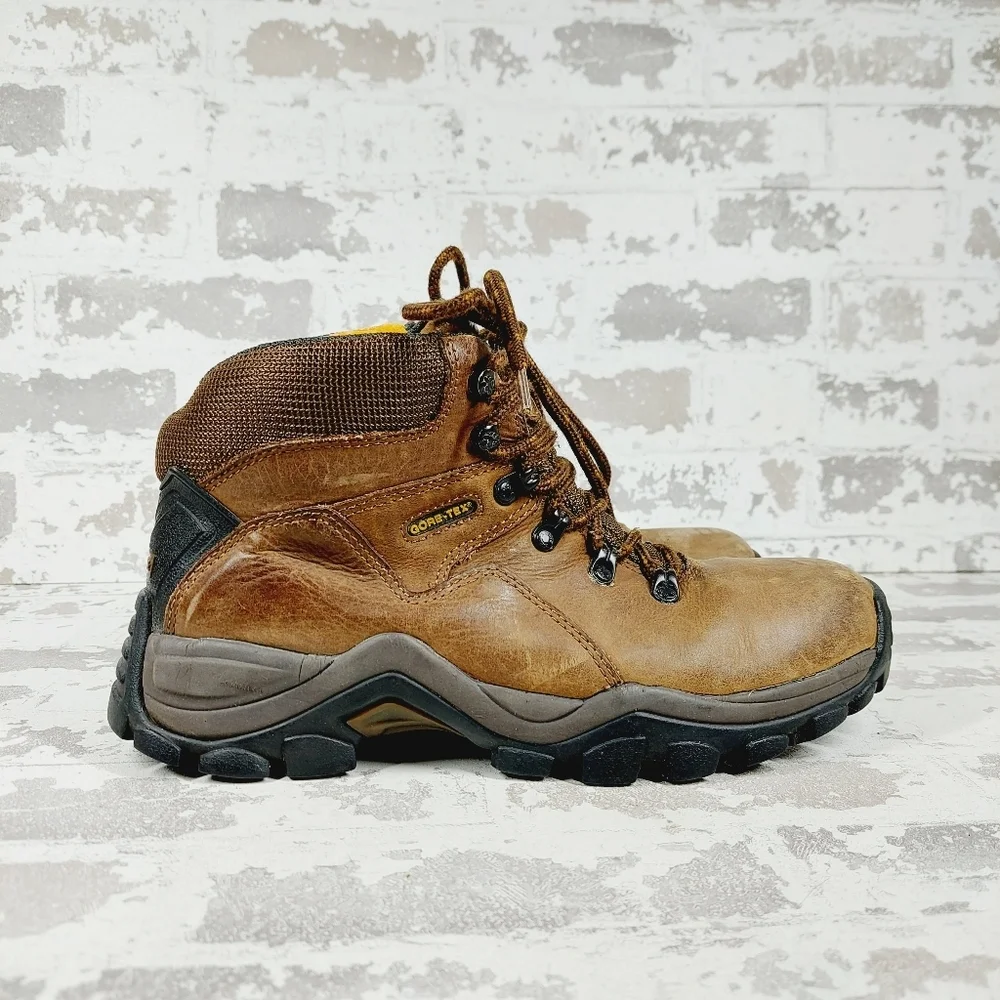 Wolverine Brown Leather Lace Up Hiking/ Work Boots W233